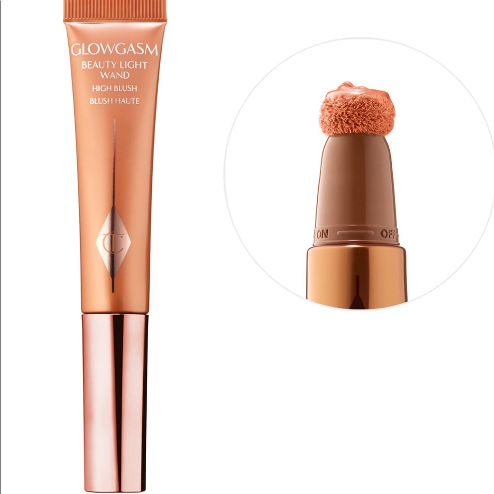 (SOLD) Charlotte Tilbury Beauty Light Wand in Peachgasm
